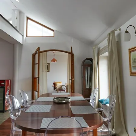 Rozana 2-floor Apartament *